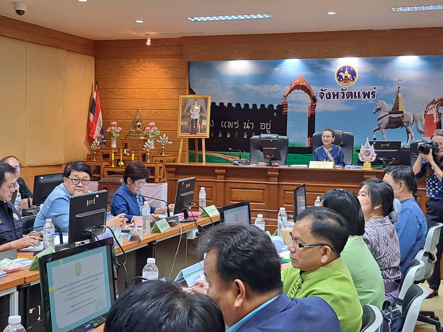 title - ส.ป.ก.แพร่ เข้าร่วมประชุมการตรวจติดตามผลการดำเนินงานตามแผนการตรวจราชการของผู้ตรวจราชการกระทรวงเกษตรและสหกรณ์ รอบที่ 1 ประจำปีงบประมาณ พ.ศ.2567